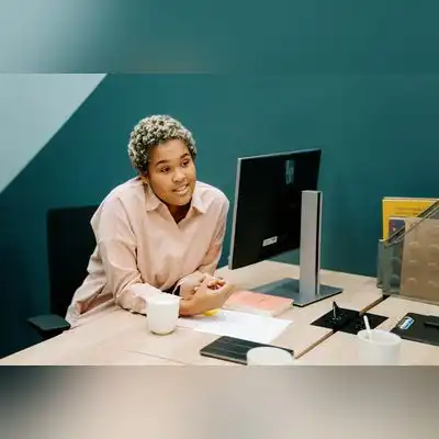 李菊语